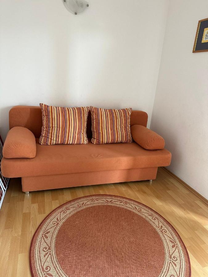 Apartmani Karlobag Exterior foto